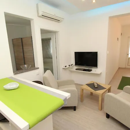 Apartments Tijana Rovinj Exterior photo