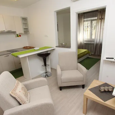 Apartments Tijana Rovinj Exterior photo