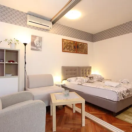 Apartments Tijana Rovinj Exterior photo