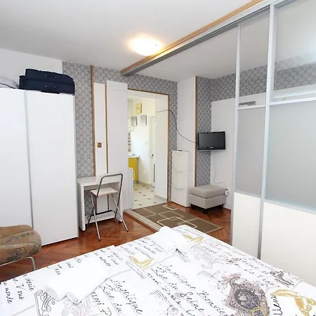 Apartments Tijana Rovinj Exterior photo