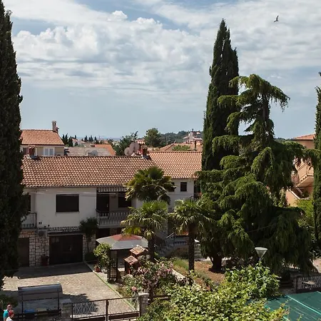 Apartments Tijana Rovinj Exterior photo