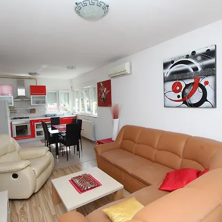 Apartments Tijana Rovinj Exterior photo